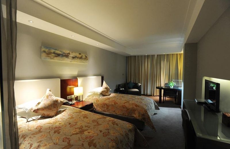 Tang's Hotel