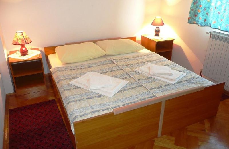ROOMS KRIZMANIC