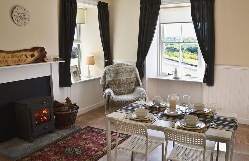 Glenhowl Lodge