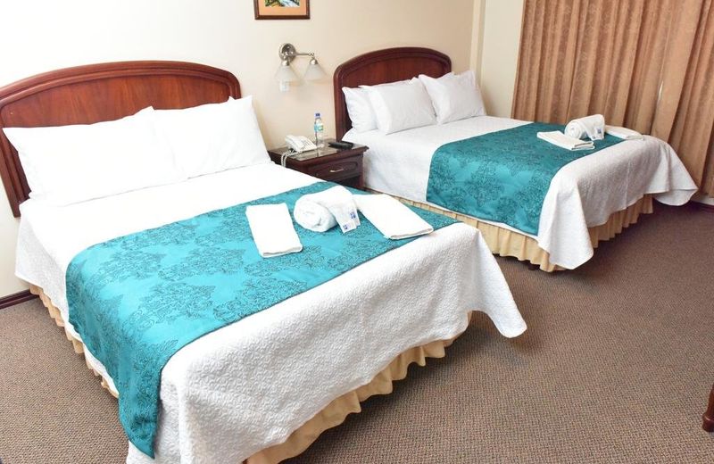 Hotel Makroz