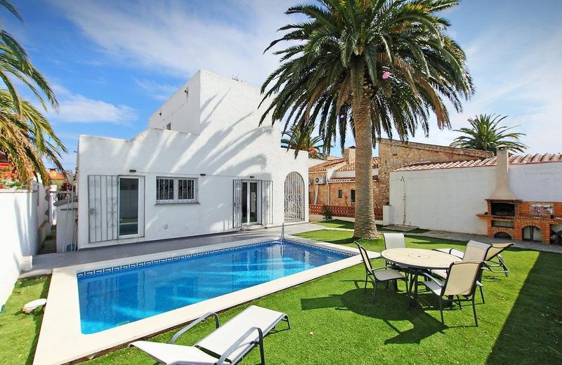 Holiday Home Alberes by Interhome