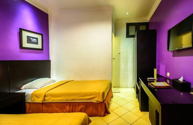 Lotus Garden Hotel