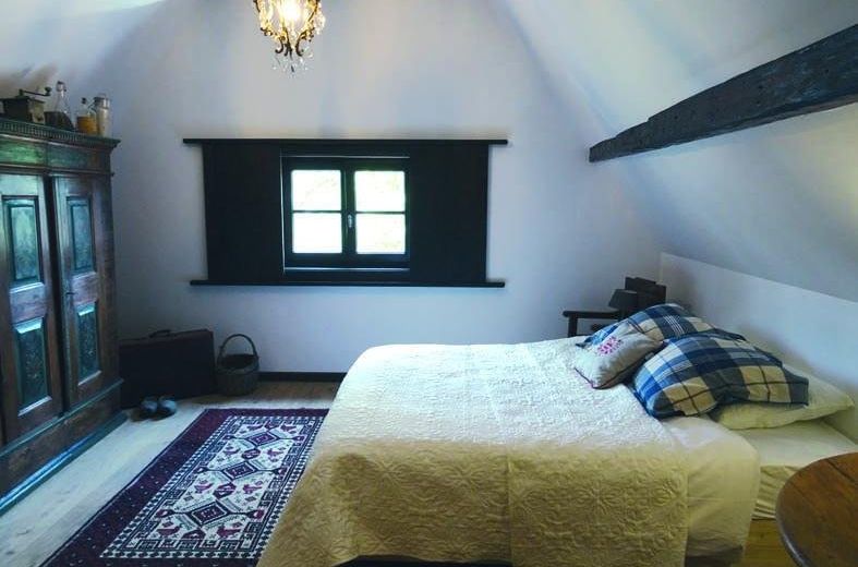 bed and kougelhopf