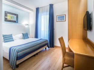 Hotel Image 2