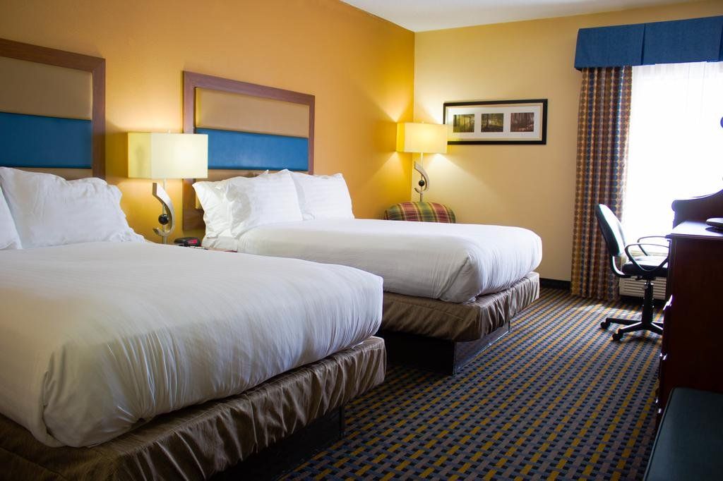 Holiday Inn Express Hotel & Suites Sanford, an IHG Hotel