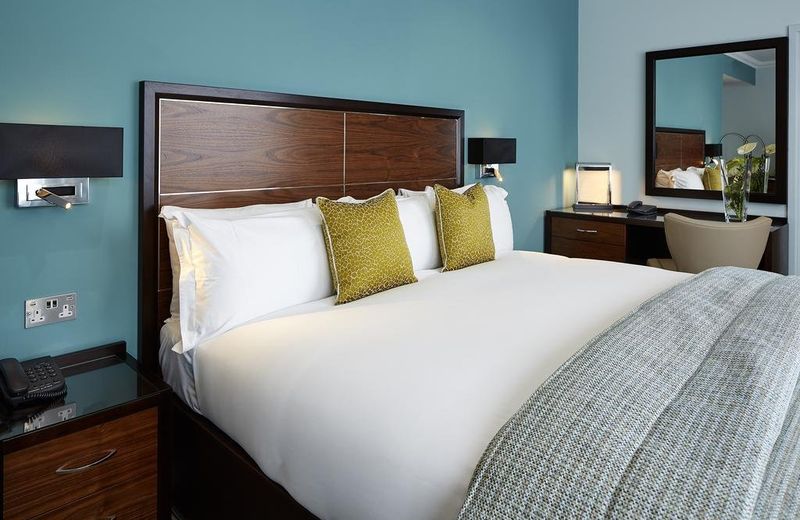 Sir Christopher Wren Hotel