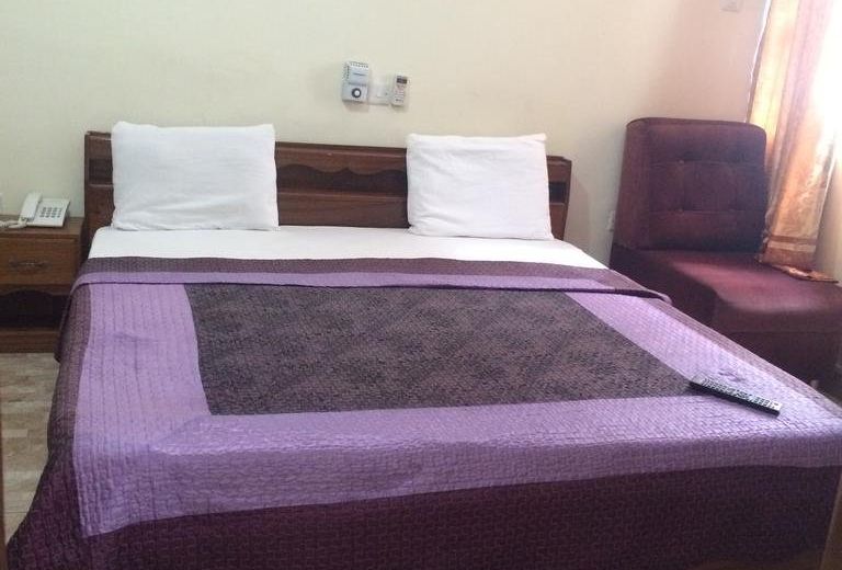 Rhogem Hotel