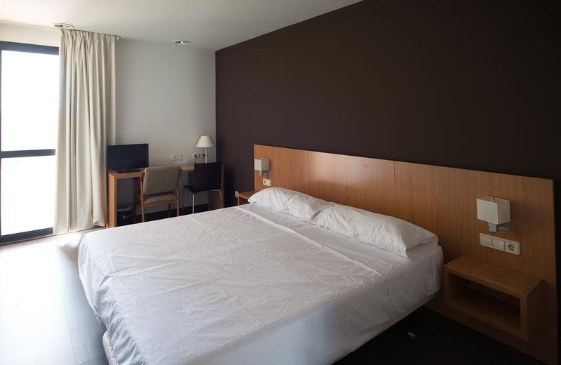 Hostal Mediterranea