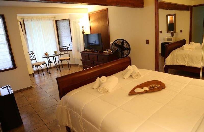 Macadamia Meadows Farm Bed & Breakfast
