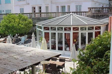 Villa Genesis