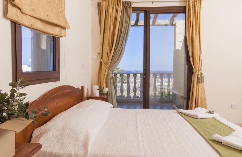 Petros Seashore Villa
