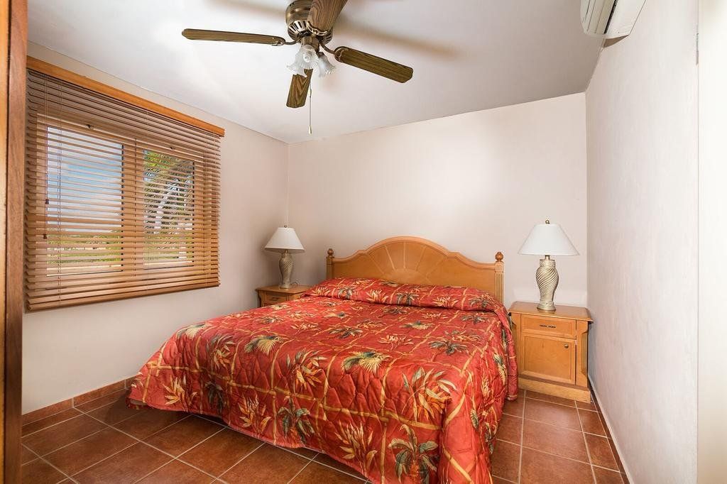 Punto di Oro Residences