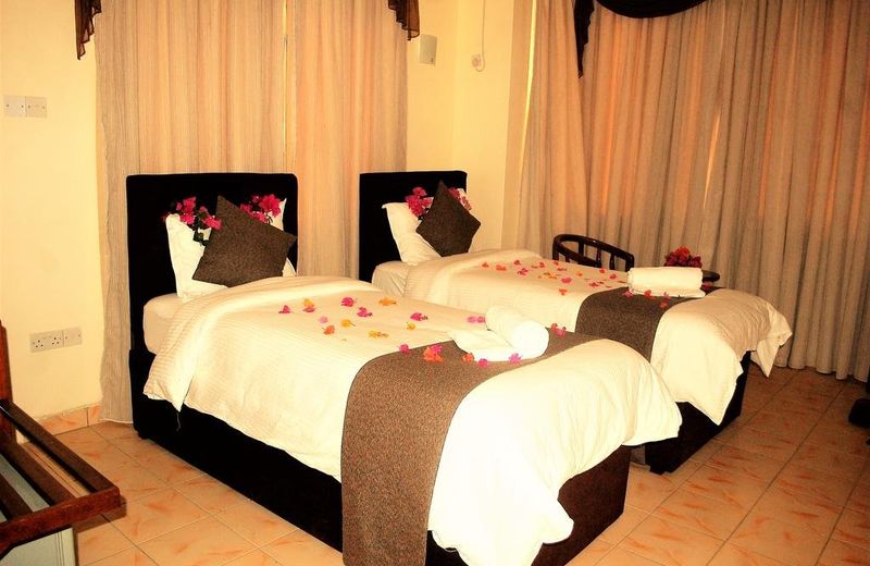 Regency Inn Tudor