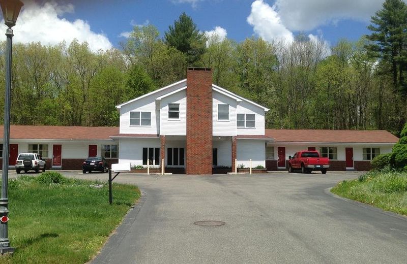 Economy Lodge 682 Main St Sturbridge