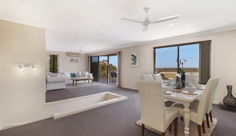 VICTORIA VIEWS   TOWNHOUSE