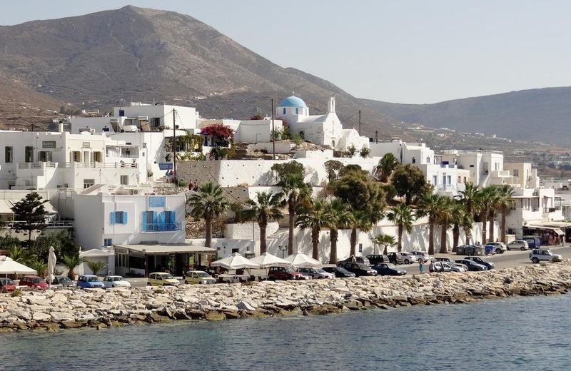 Villa with 2 bedrooms in Paros with wonderful sea view shared pool terrace