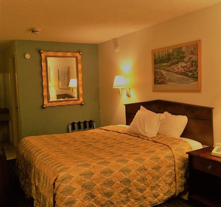 OYO Hotel Edison NJ Route 1