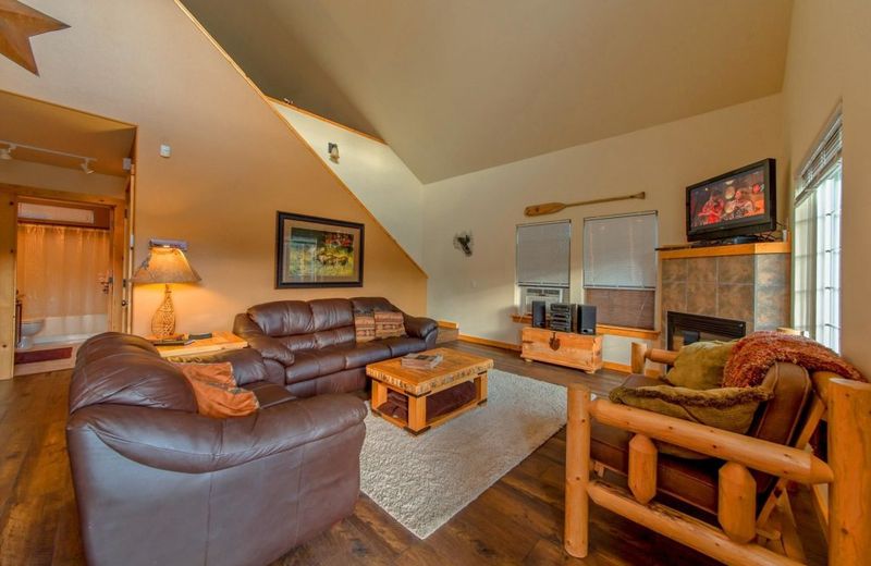 Wintergreen Lodge