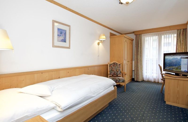 la couronne Hotel & Spa