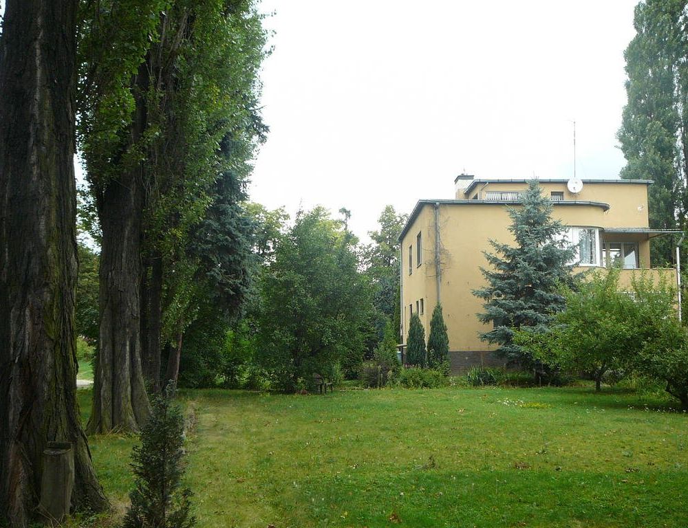 Outdoor Pictures 23