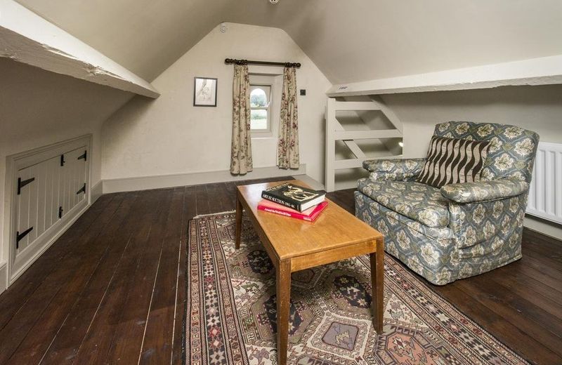 Magherintemple Lodge
