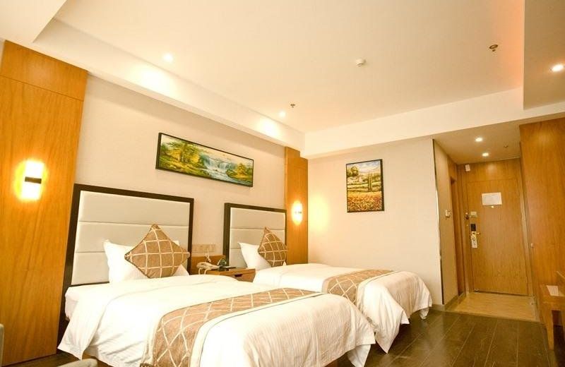 GreenTree Inn Jiangsu Yangzhou JianGYAng East Road Zhongxin Building Business Hotel