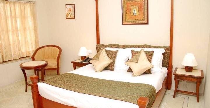 Hotel Desert N Dunes