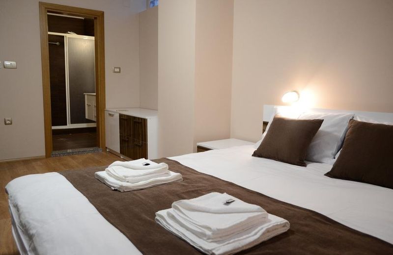 Hotel City House