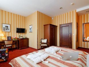 Hotel Image 1