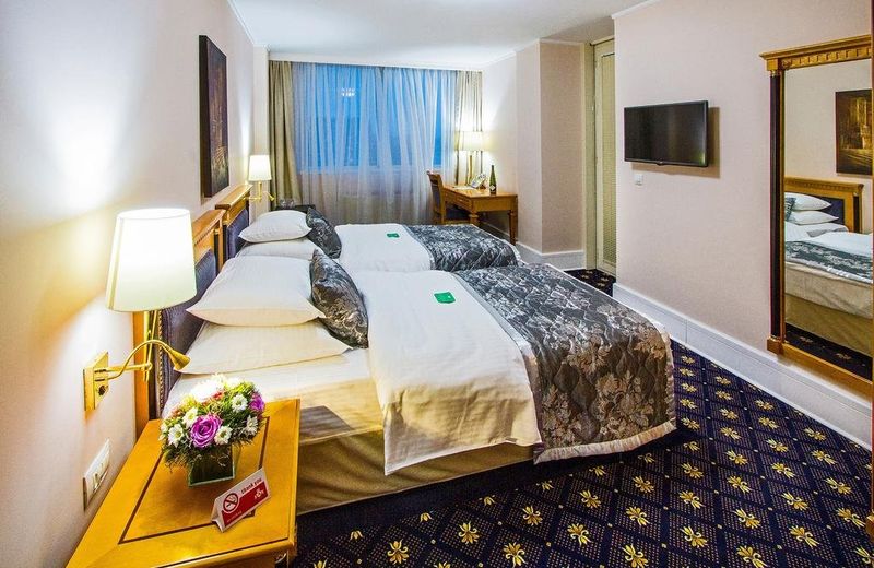 A Hoteli - Hotel Sloboda