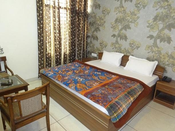The Shradha Hotel