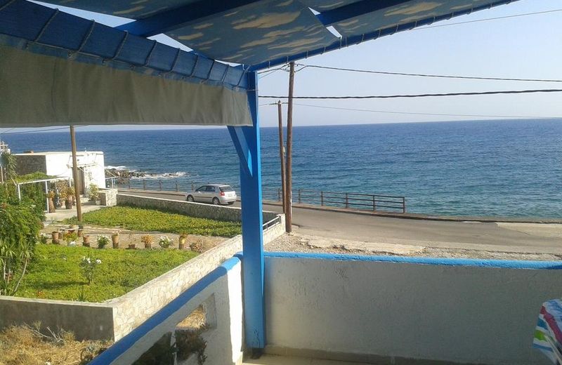 Beautiful Villa Near Sea in Epano Sisi