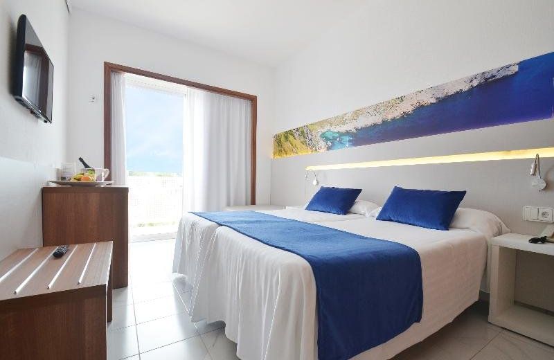 azuLine Hotel Bergantin