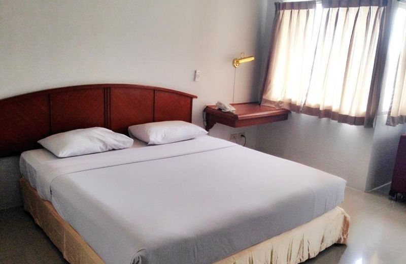 Manhattan Hotel Pathumthani
