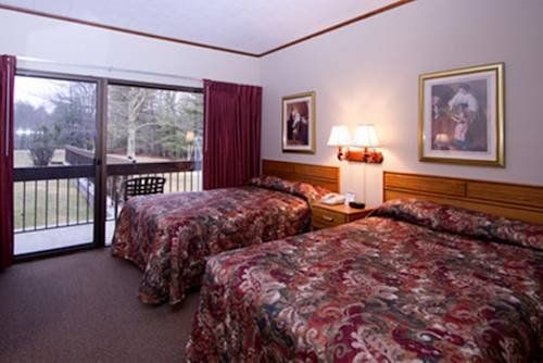 Pipestem Resort State Park