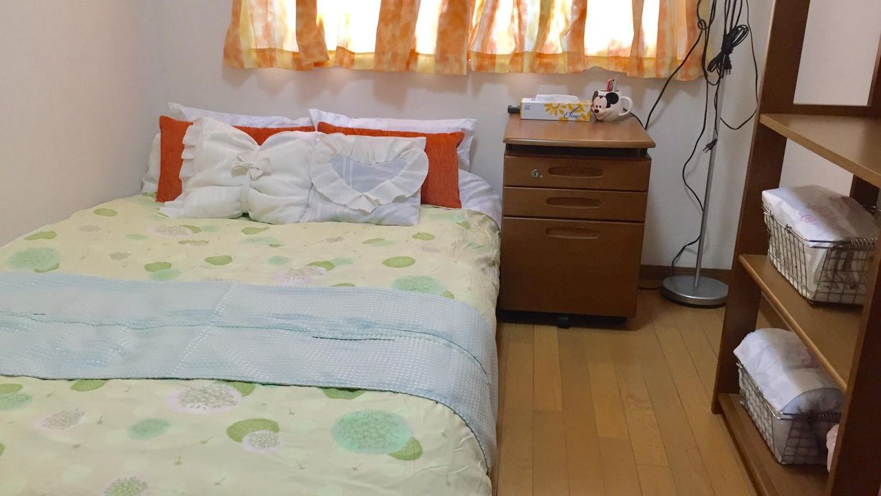Apart 130cm sofa bed with shared bathroom fits 2p
