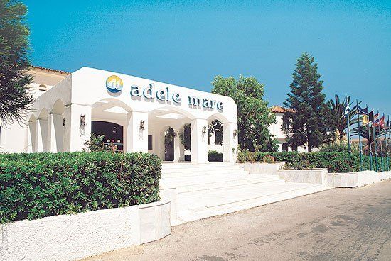 Adele Mare