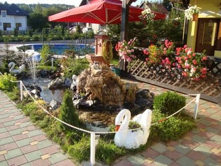 Outdoor Pictures 23