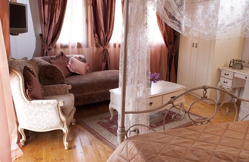 Refanidis Natural Luxury Hotel