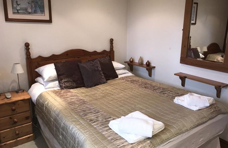 PBC - Perriford Barns and Cottages