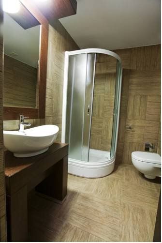 ROOMS BOULEVARD 134