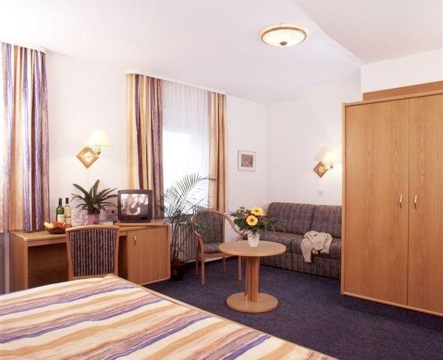 TIPTOP Hotel Garni Pfauen
