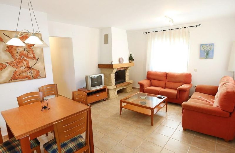 Holiday Home 2 Casas by Interhome