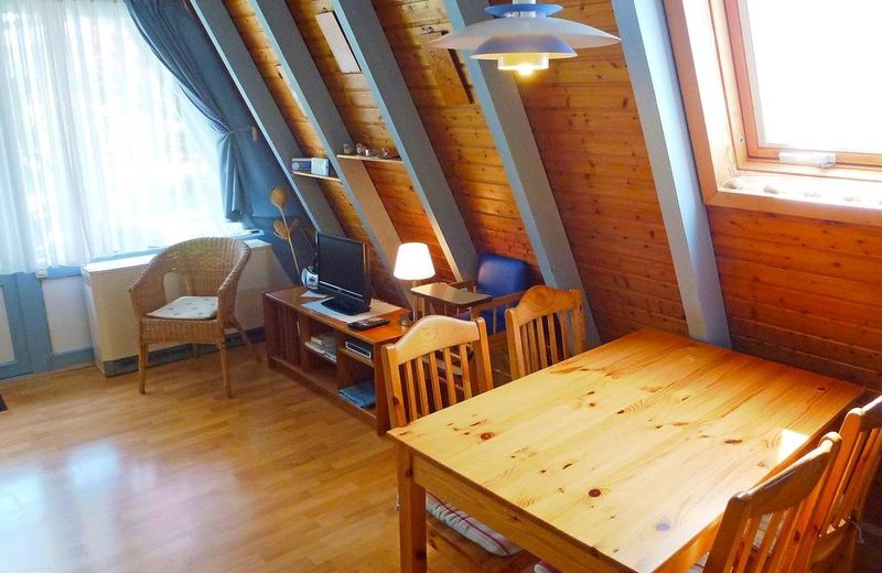 Holiday Home Ferienwohnpark Immenstaad-3 by Interhome