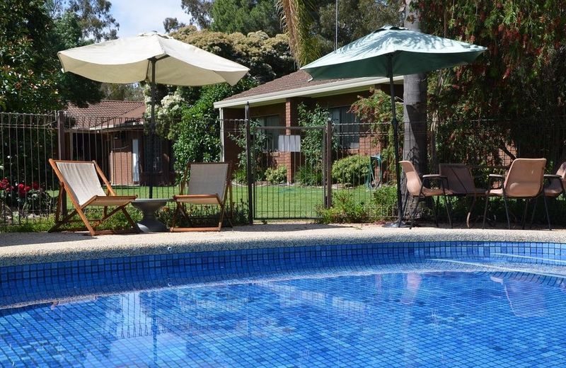 Kingswood Motel