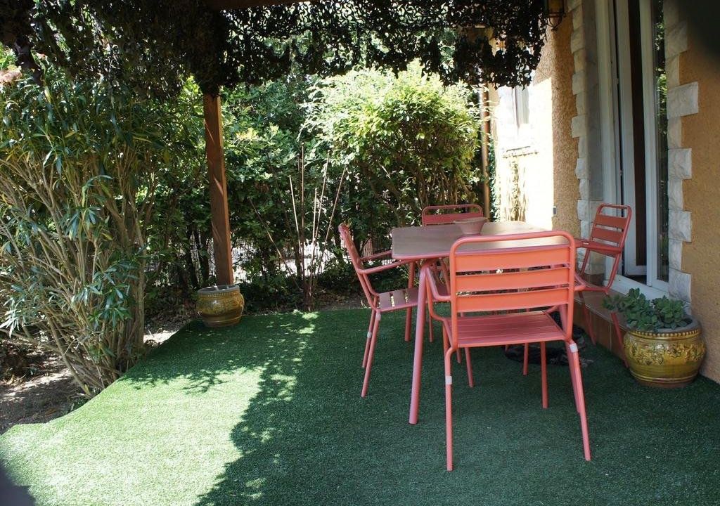 Holiday Home Camelia Arpaillargues