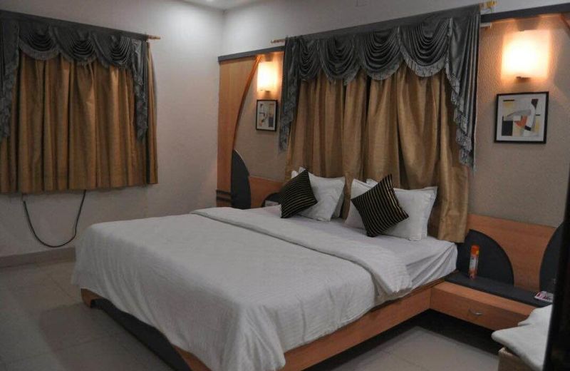 Hotel Dwarka Residency