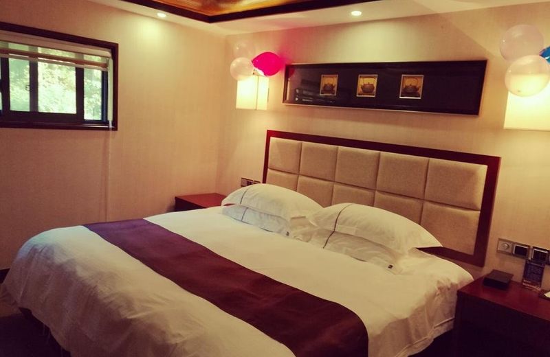 Hangzhou Longlin Shanju Yangsheng Resort