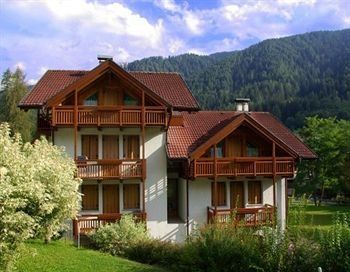 Outdoor Pictures 8