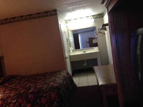 Americas Best Inns Marion